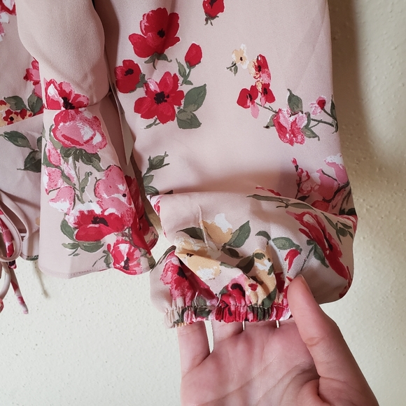 Leith Portrait Floral Print Wrap Top - Picture 7 of 8